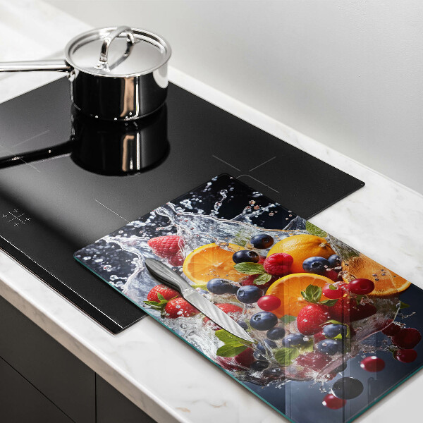 Chopping board glass Fruit in water