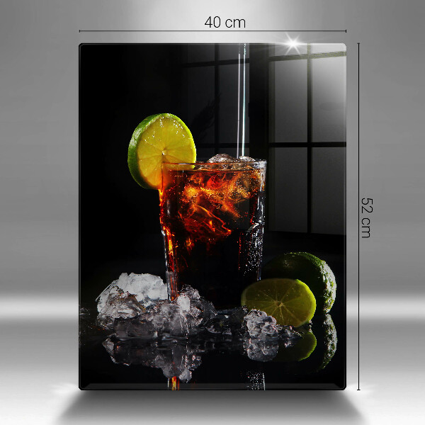 Chopping board glass An earthly drink with ice