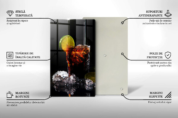 Chopping board glass An earthly drink with ice