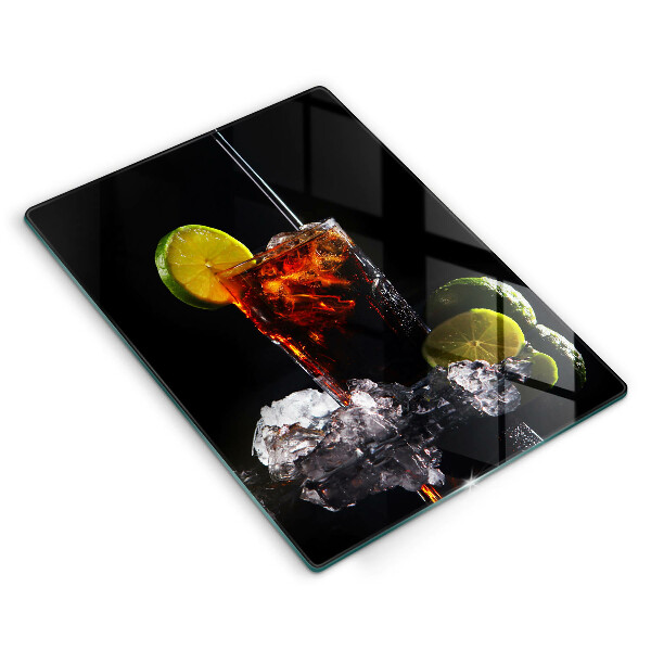 Chopping board glass An earthly drink with ice