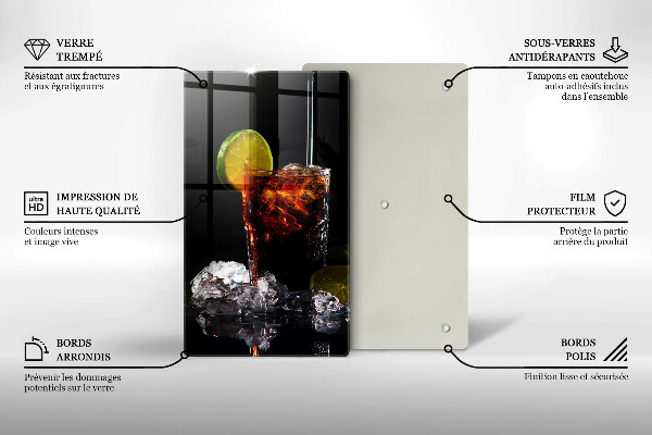 Chopping board glass An earthly drink with ice