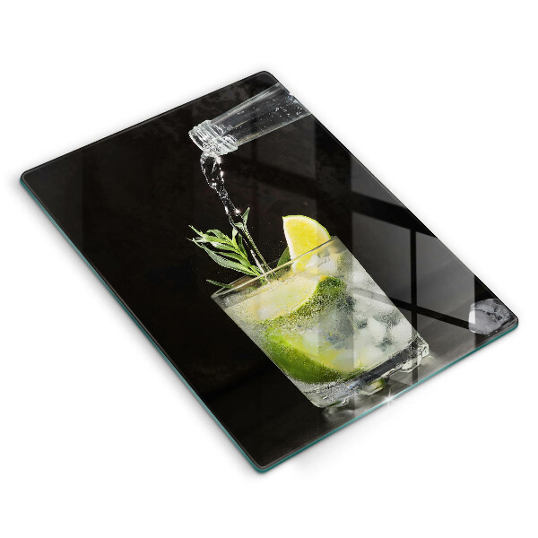 Chopping board glass A glass of water