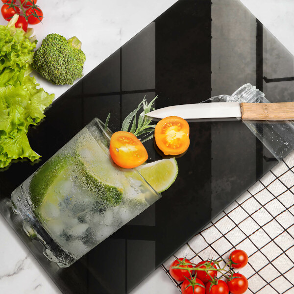 Chopping board glass A glass of water