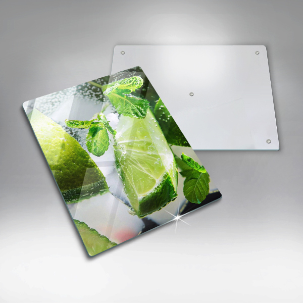 Chopping board glass Water with lime and ice