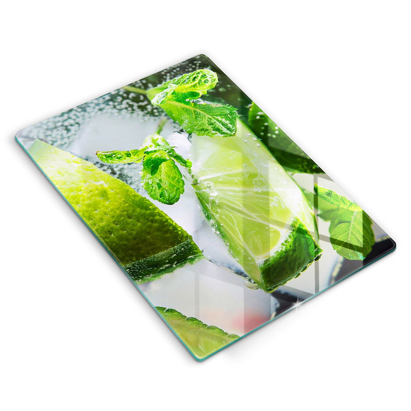 Chopping board glass Water with lime and ice