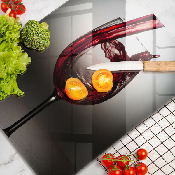 Chopping board glass Glass and red wine