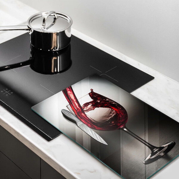 Chopping board glass Glass and red wine