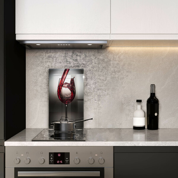 Chopping board glass Glass and red wine