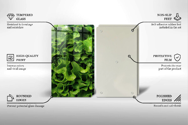 Chopping board Green lettuce leaves