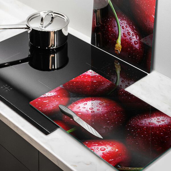 Chopping board Cherries close-up
