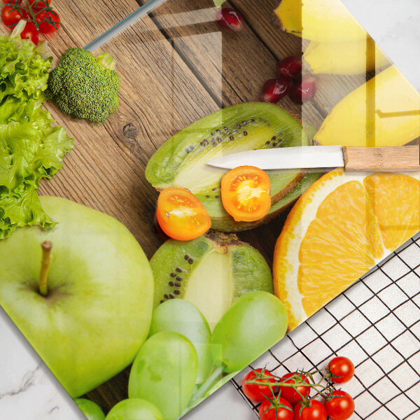 Chopping board Fresh fruit