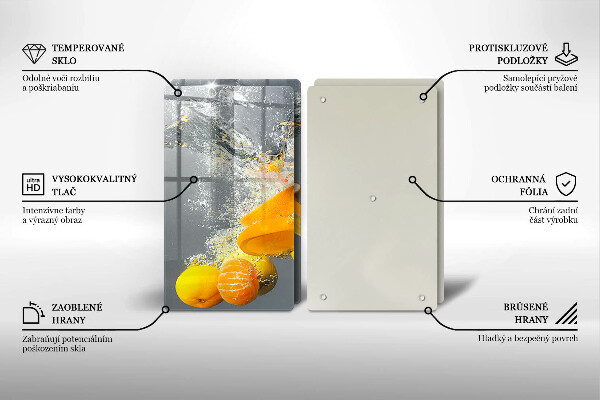 Chopping board Lemons in water