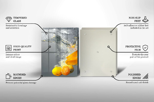 Chopping board Lemons in water