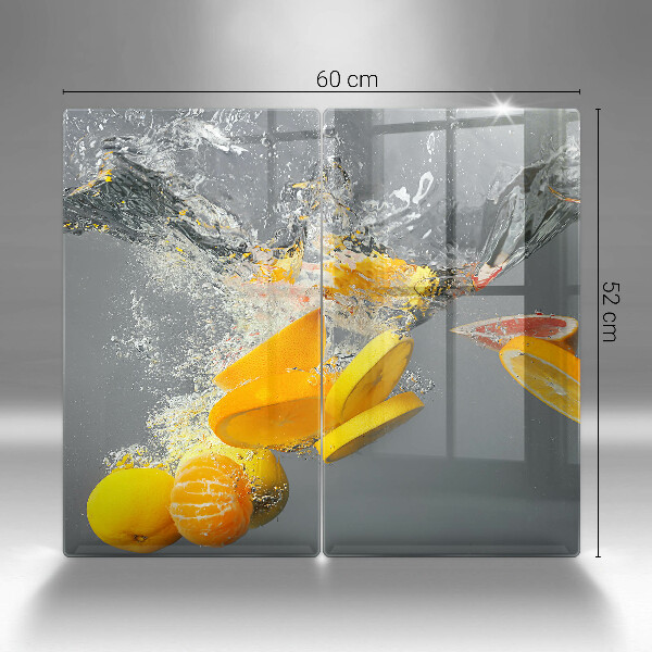 Chopping board Lemons in water