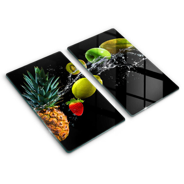 Chopping board Fruits in water