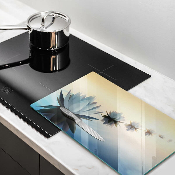 Chopping board Lilie flowers on the water