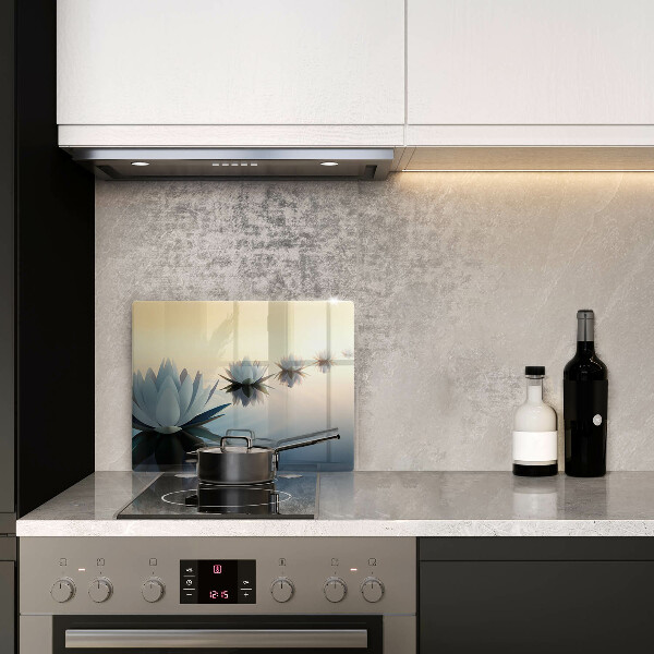 Chopping board Lilie flowers on the water