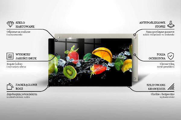 Chopping board Fruits in water