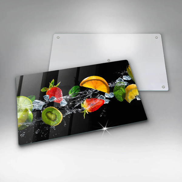 Chopping board Fruits in water