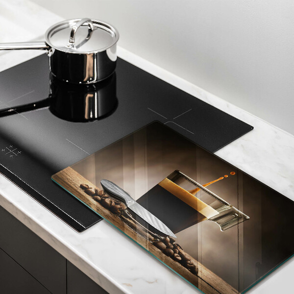 Chopping board Glass and coffee beans