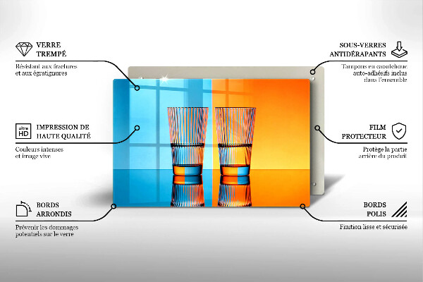 Cutting board Two glasses of water