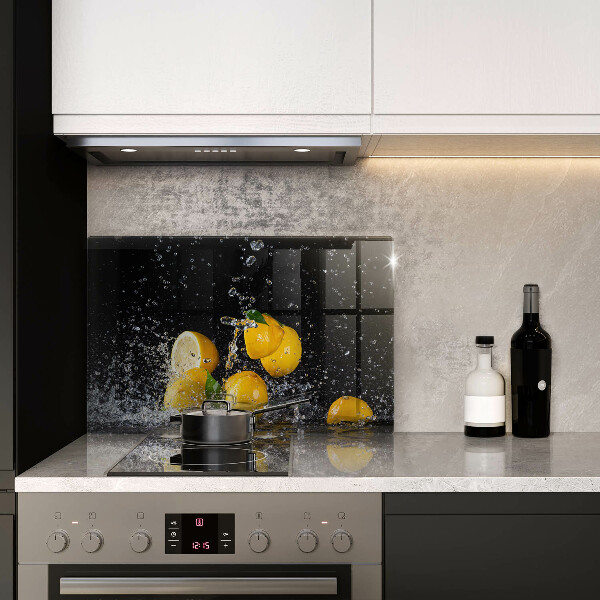 Cutting board Juicy lemon fruit