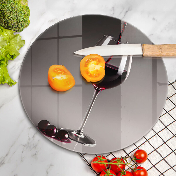 Chopping board Glass and grapes