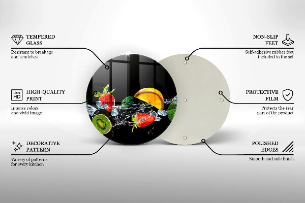 Chopping board Fruits in water