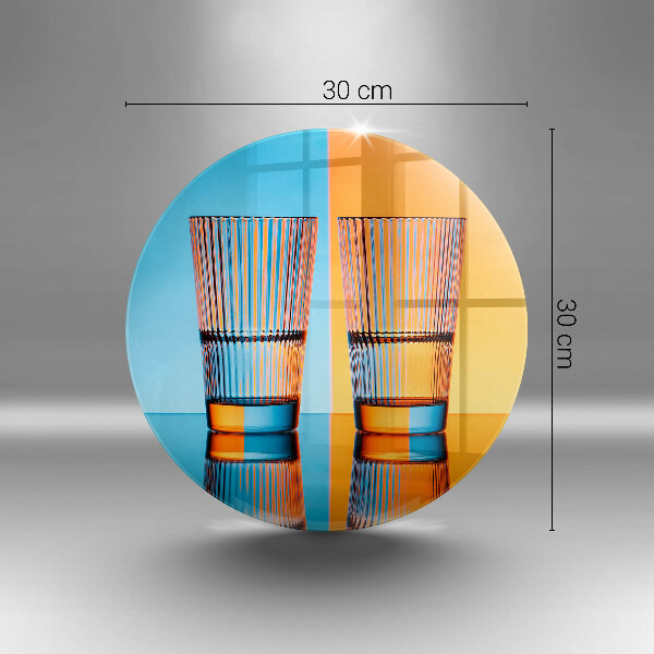 Chopping board glass Two glasses of water