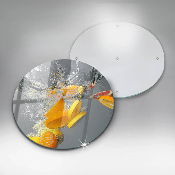 Chopping board Lemons in water