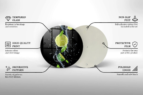 Chopping board glass Juicy lime in water