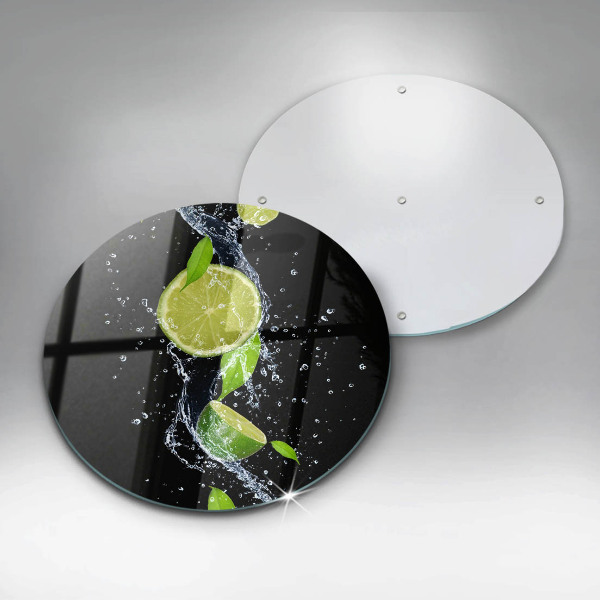 Chopping board glass Juicy lime in water