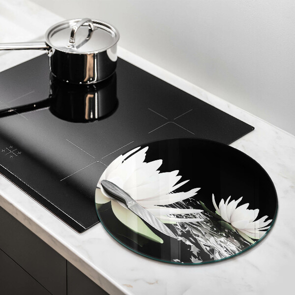 Chopping board glass White lilies on the water