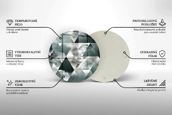 Chopping board glass Triangles and water