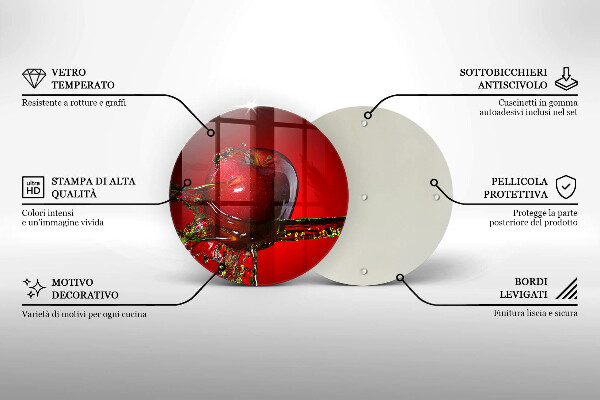 Chopping board glass Apple fruit in water