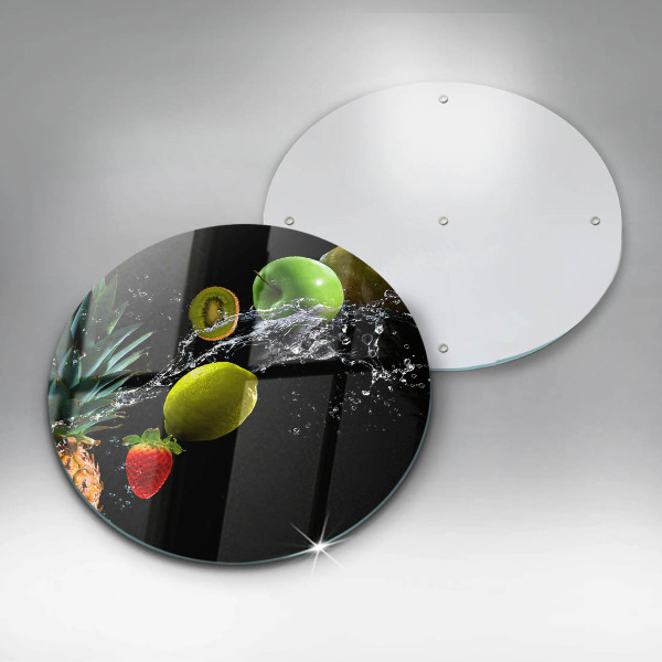 Chopping board Fruits in water