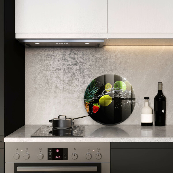 Chopping board Fruits in water