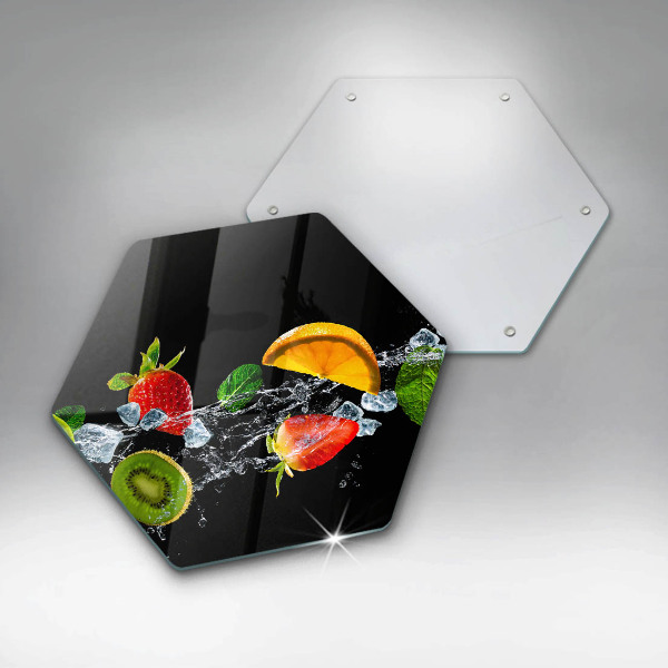 Chopping board Fruits in water