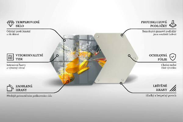 Chopping board Lemons in water