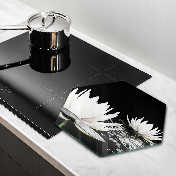 Chopping board White lilies on the water