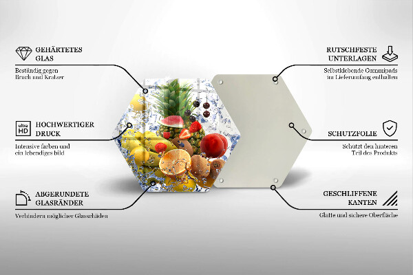 Chopping board Juicy fruit and water