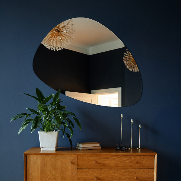 Egg-shaped mirror 50x70 cm