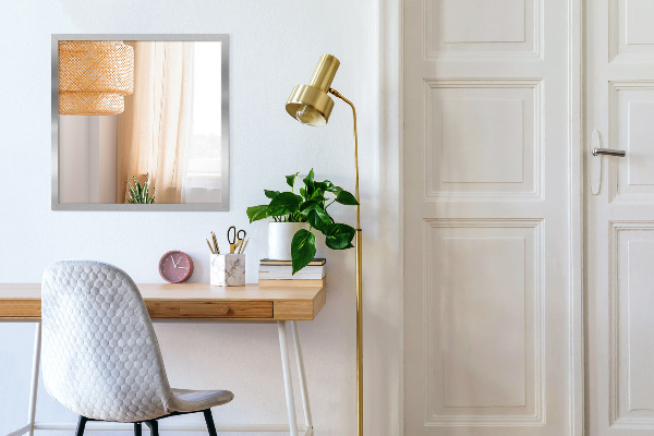 Rectangular mirror with silver frame 80x60 cm