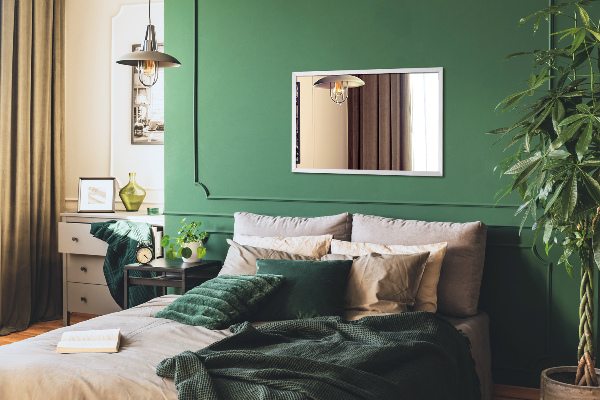 White framed rectangular mirror 80x60 cm