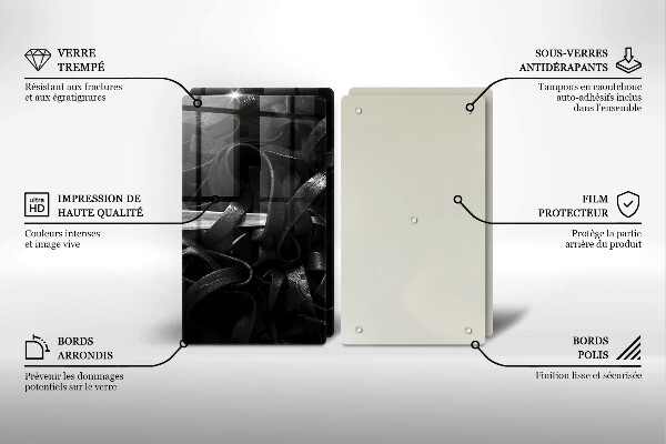 Worktop saver Black tagliatelle pasta