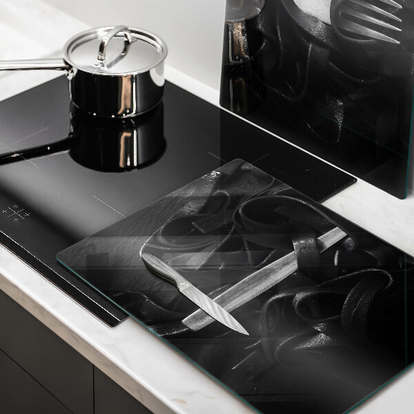 Worktop saver Black tagliatelle pasta