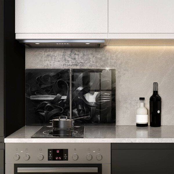 Worktop saver Black tagliatelle pasta