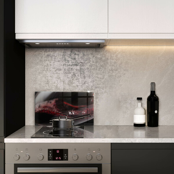 Kitchen worktop saver Red wine glass