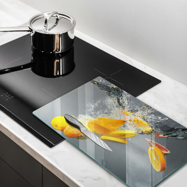 Kitchen worktop saver Lemons in water