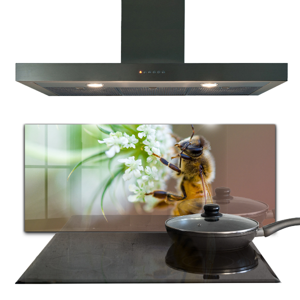 Kitchen splashback Bee collecting pollen